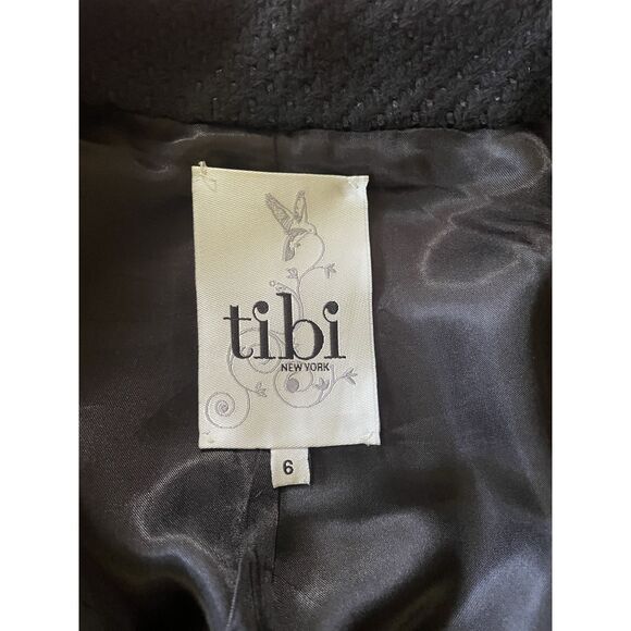 Tibi New York Black Textured Wool Blend Jacket Size 6 Glass Button plated hem - Picture 2 of 6